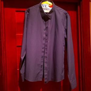 L mens button down shirt